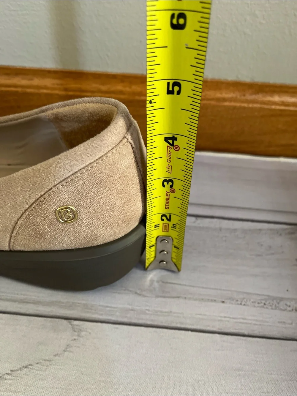 Women’s B Zees goody beige slip on wedge ballet flats loafer. Size 11